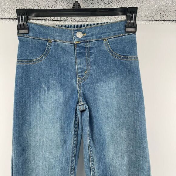 Levi’s Girl’s Medium Wash Pull-On Straight Leg Denim Jean Pants Size 7 - Picture 2 of 15